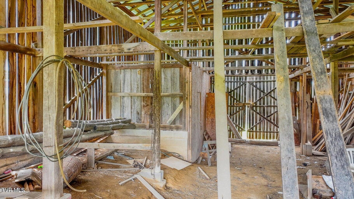 Photo #43: 207 Pleasant View Road