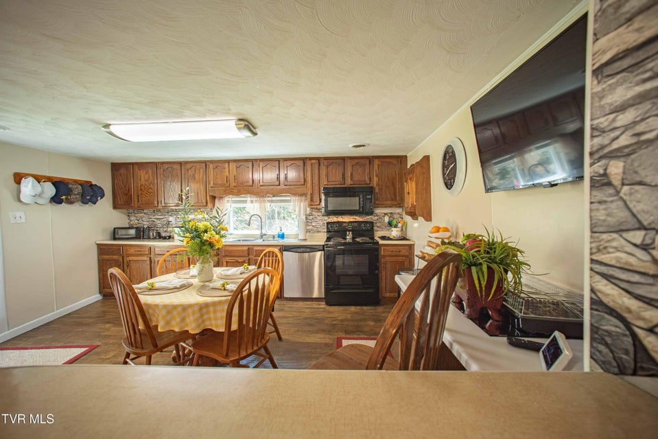 Photo #4: 11432 Slate Creek Road