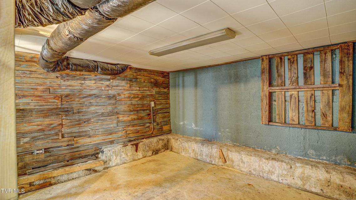 Photo #26: 314 Morris Street