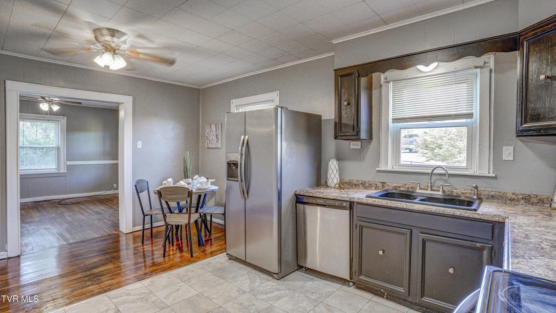 Photo #13: 314 Morris Street