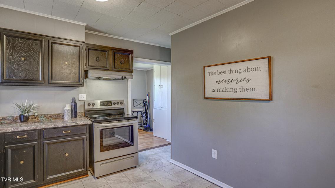 Photo #12: 314 Morris Street