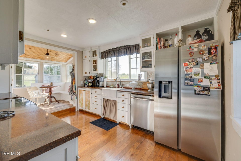 Photo #11: 500 Milburnton Road