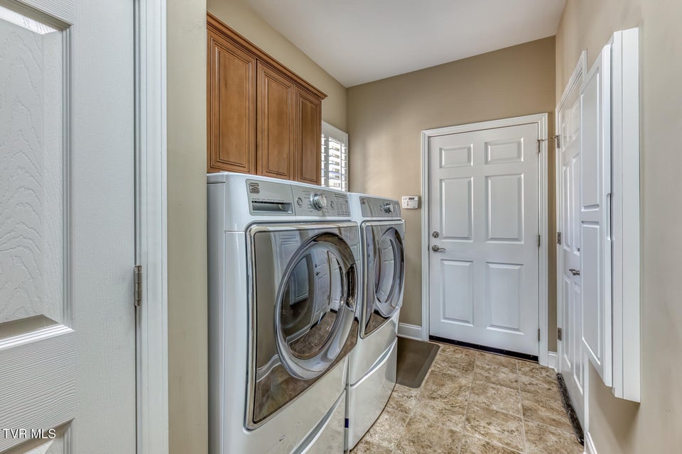 Photo #39: 17 Cypress Ridge Court