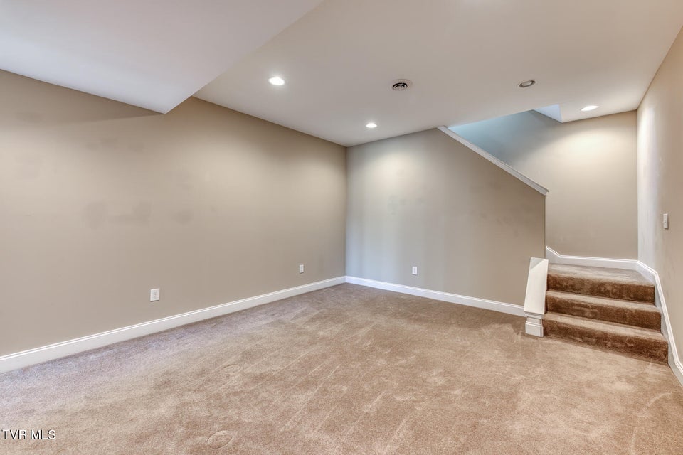 Photo #41: 17 Cypress Ridge Court