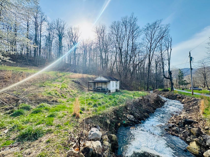 Photo #7: 160 Bobs Hollow Road