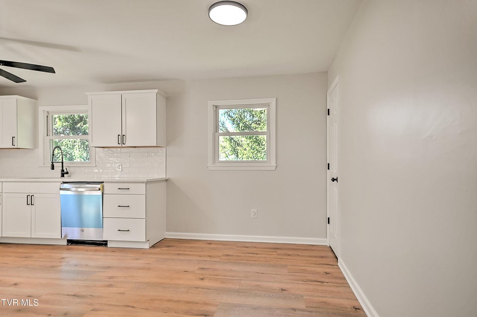 Photo #6: 209 Chester Hill Road