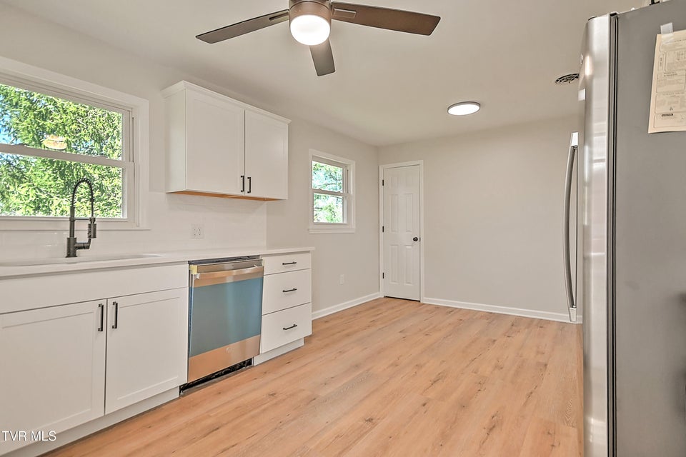 Photo #12: 209 Chester Hill Road