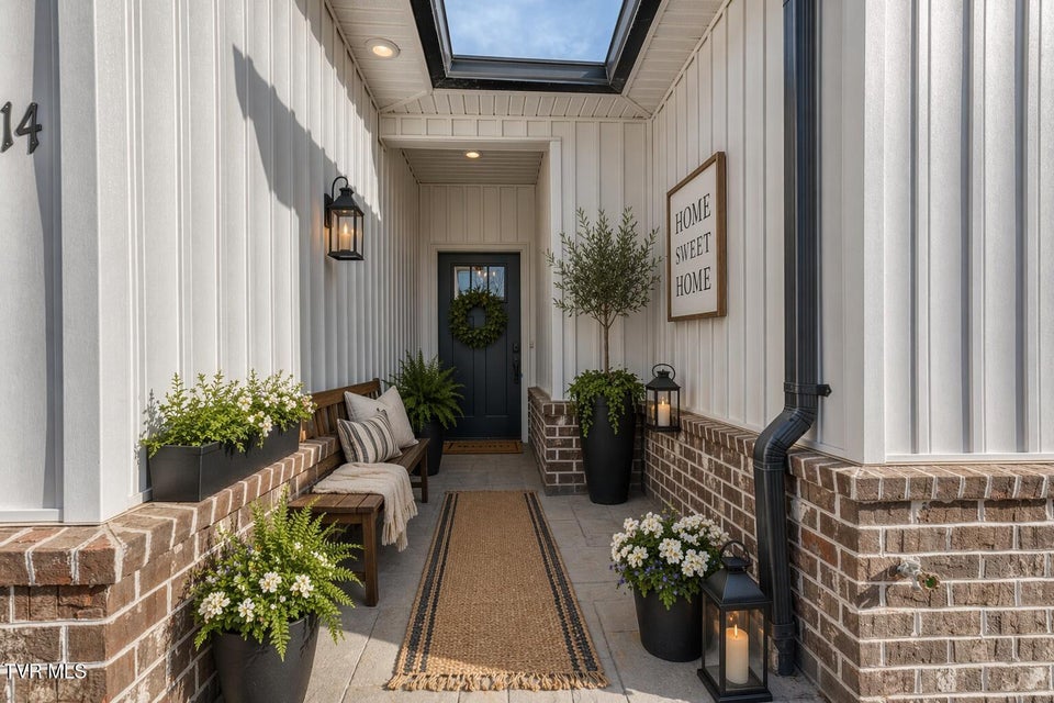 Photo #5: 106 Klm Drive