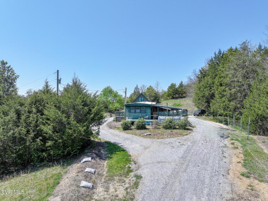 Photo #32: 701 Doc Hawkins Road