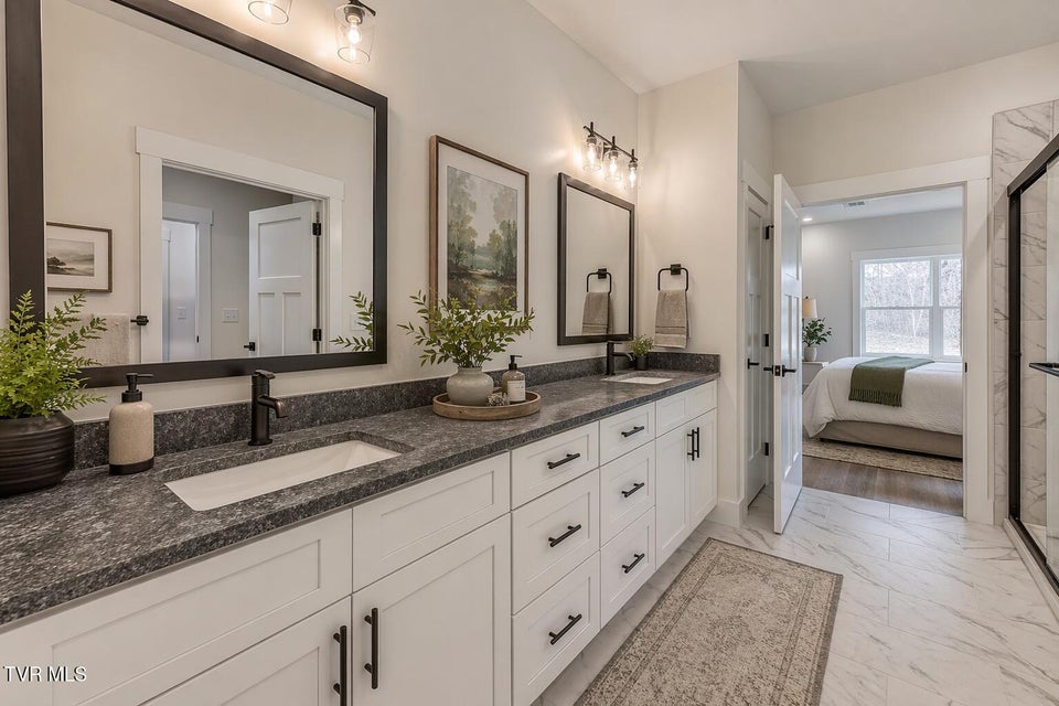 Photo #21: 106 Klm Drive