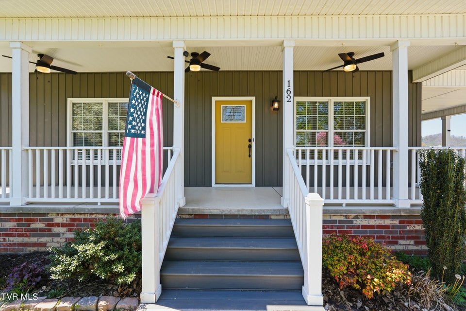 Photo #5: 162 Starlight Drive