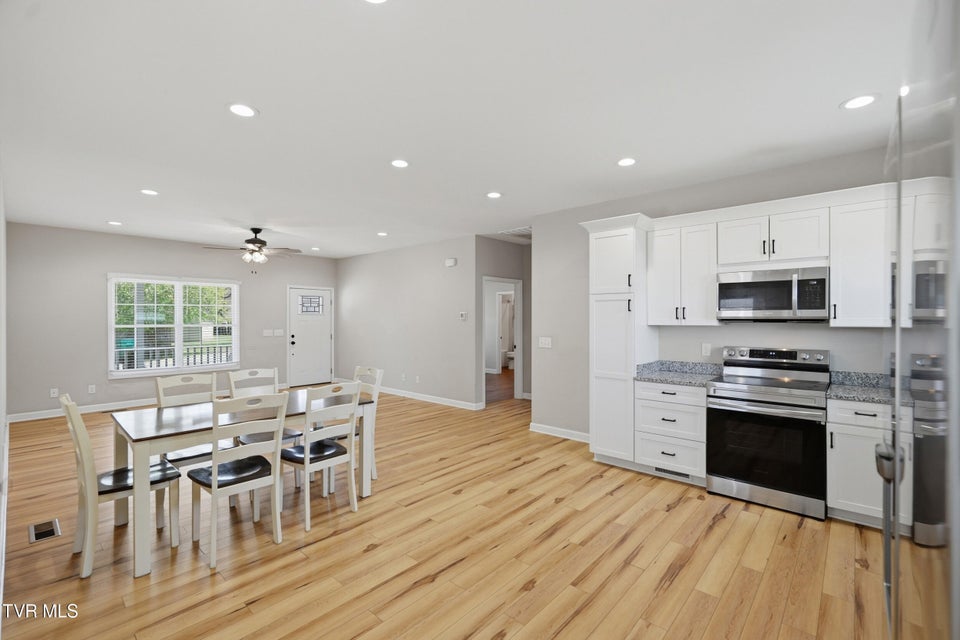 Photo #8: 162 Starlight Drive