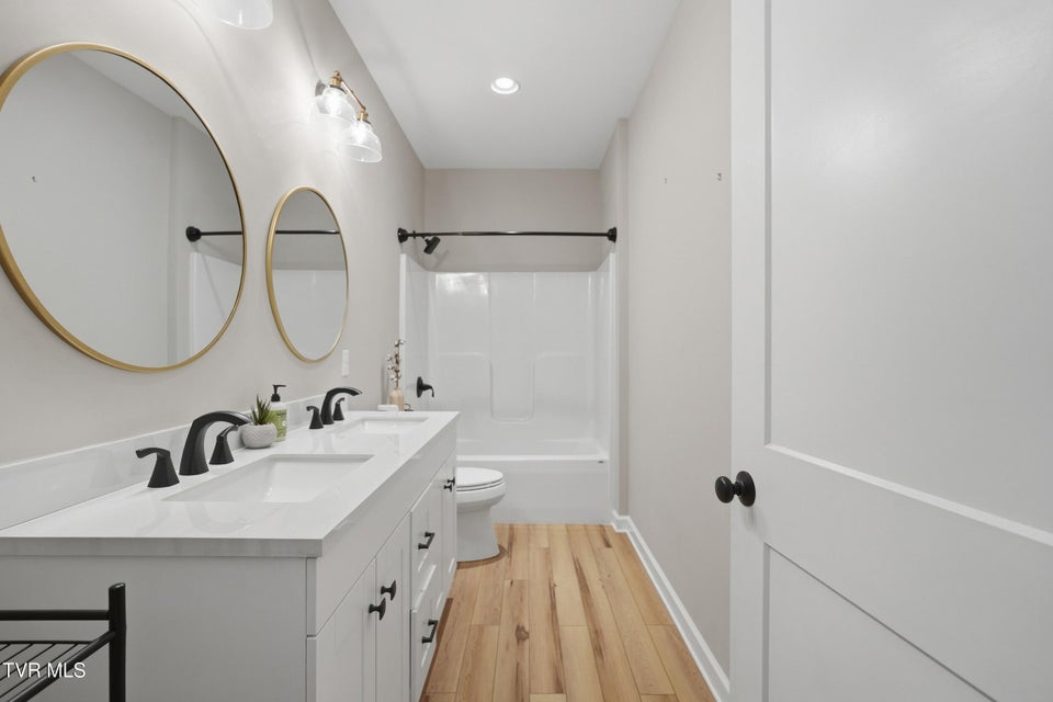 Photo #15: 162 Starlight Drive