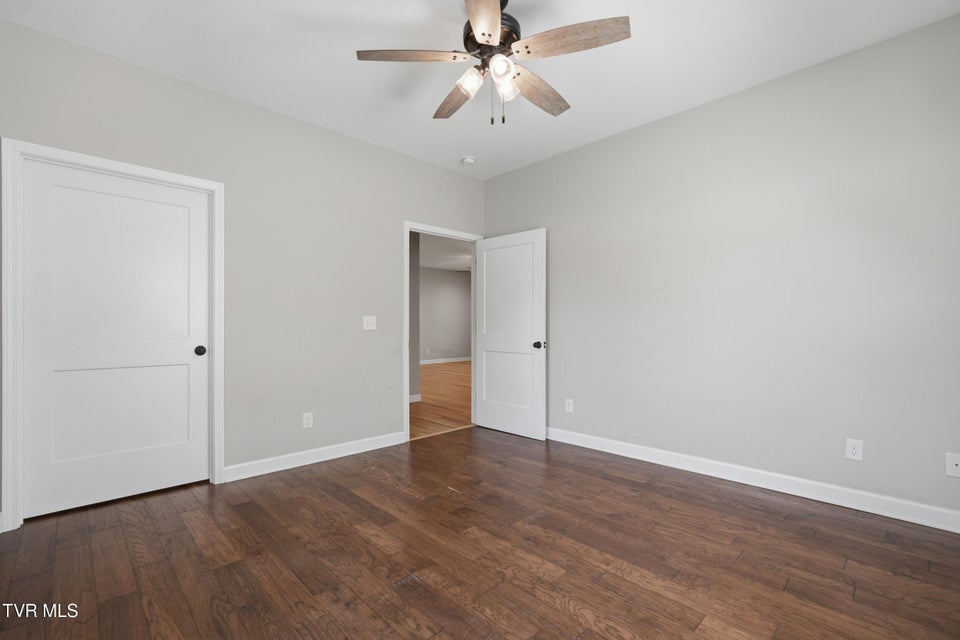 Photo #21: 162 Starlight Drive