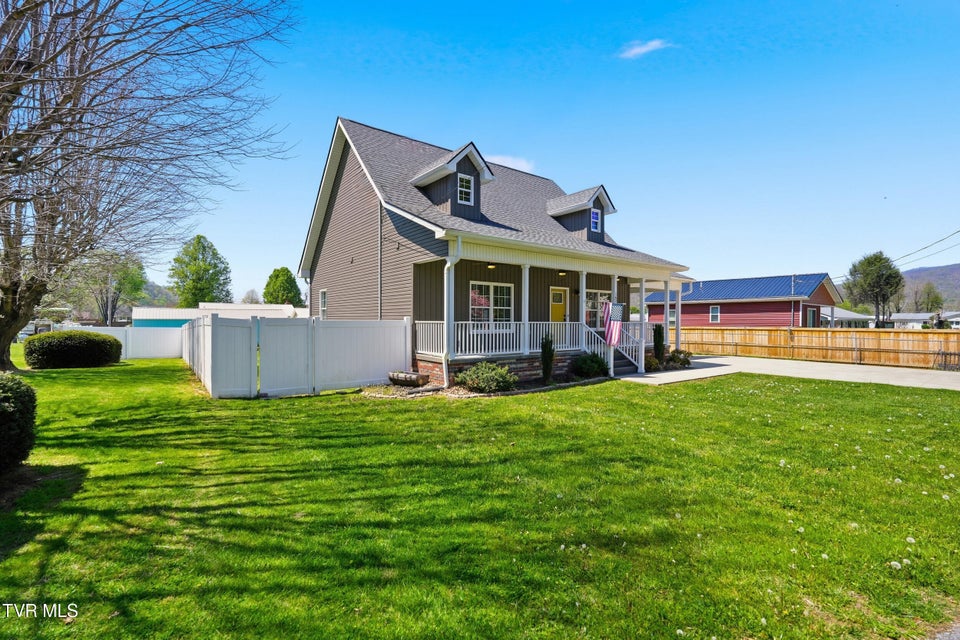 Photo #27: 162 Starlight Drive