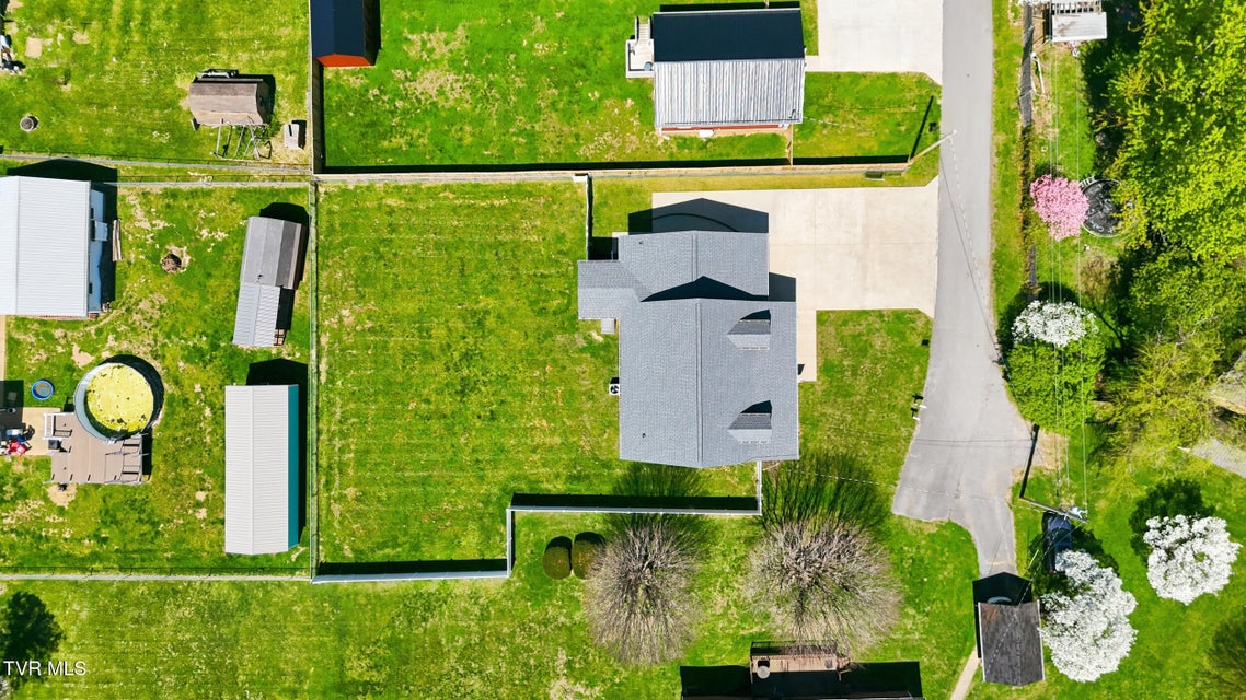 Photo #34: 162 Starlight Drive