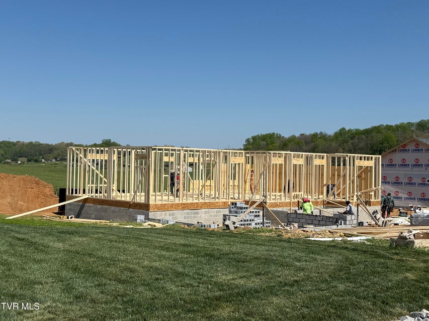 Photo #4: 265 Red Tail Ridge