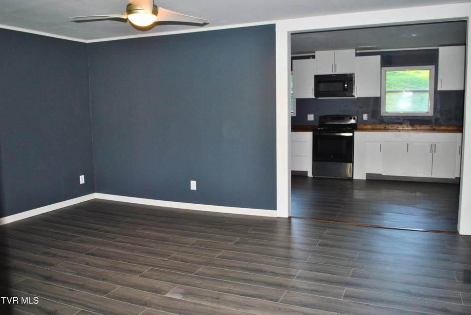 Photo #6: 90 Fillers Mill Road