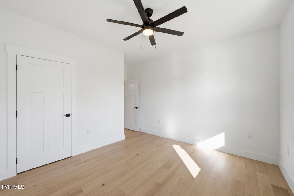 Photo #25: 329 Ty'S Place