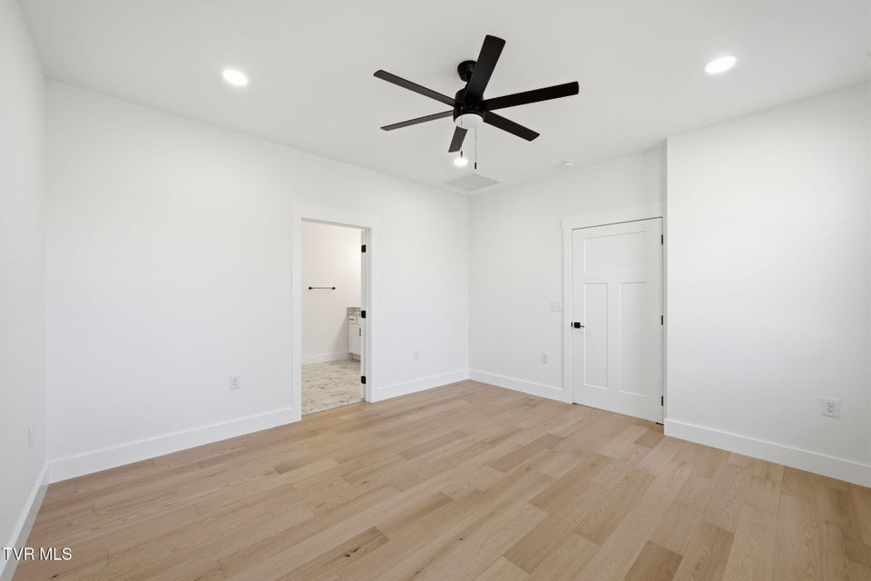 Photo #19: 329 Ty'S Place