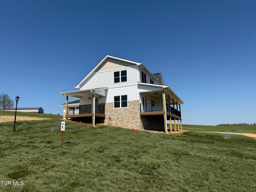 Photo #3: 115 Red Tail Ridge