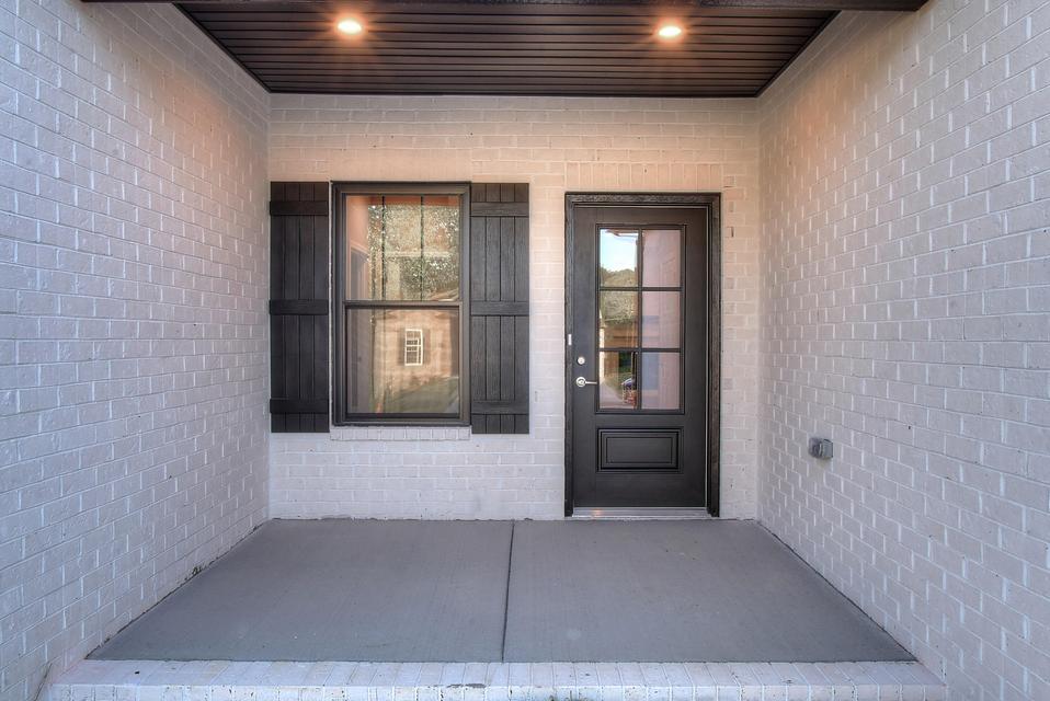 Photo #5: 721 Hunts Terrace Drive