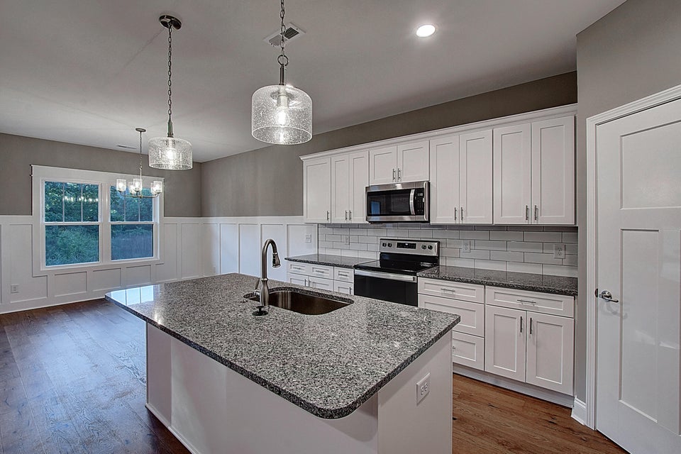 Photo #14: 721 Hunts Terrace Drive