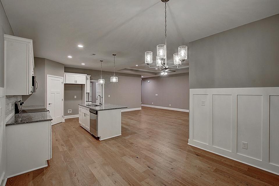 Photo #18: 721 Hunts Terrace Drive