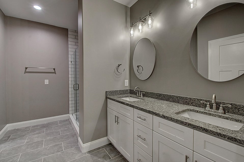 Photo #22: 721 Hunts Terrace Drive