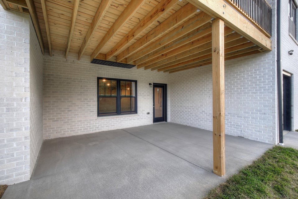 Photo #39: 721 Hunts Terrace Drive