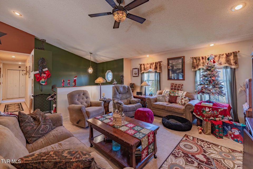 Photo #10: 609 Alfalfa Lane