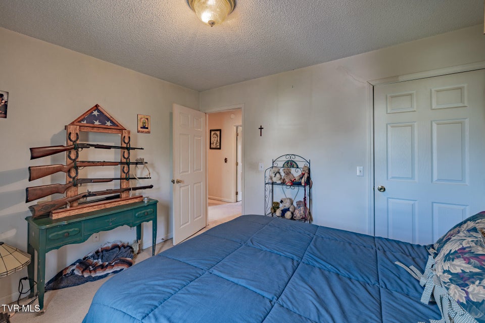 Photo #16: 609 Alfalfa Lane