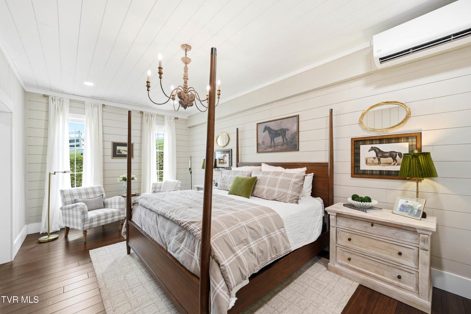 Photo #26: 565 Gap Creek Road