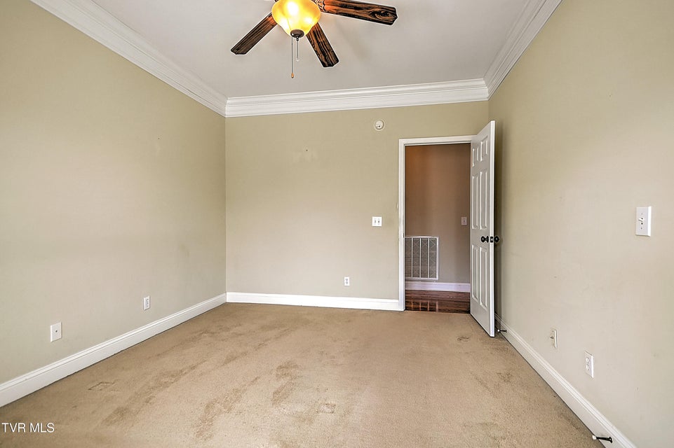 Photo #23: 267 Alpine Trail