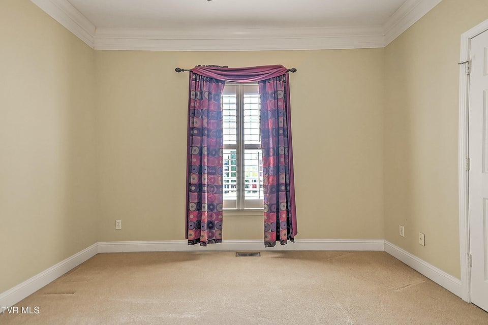 Photo #32: 267 Alpine Trail