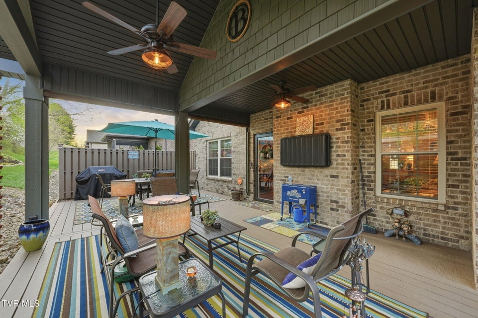 Photo #34: 585 Nettle Tree Court