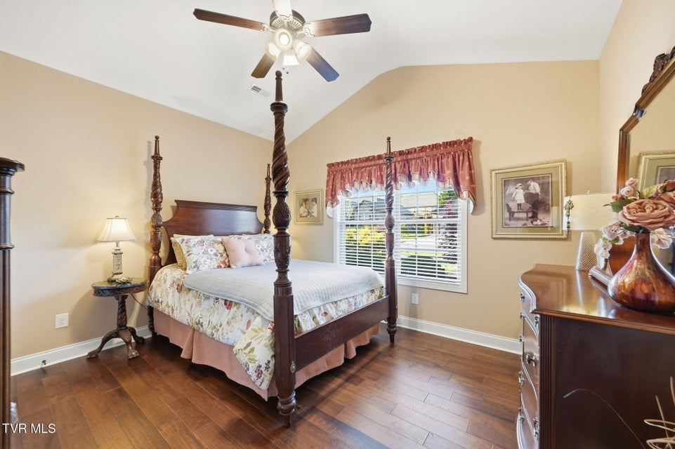 Photo #26: 585 Nettle Tree Court