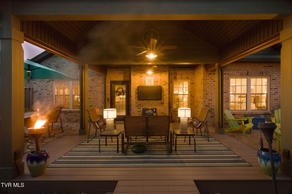 Photo #32: 585 Nettle Tree Court