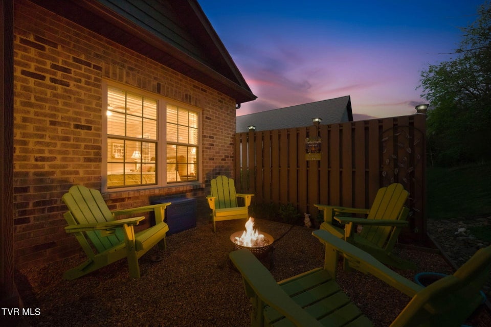 Photo #40: 585 Nettle Tree Court