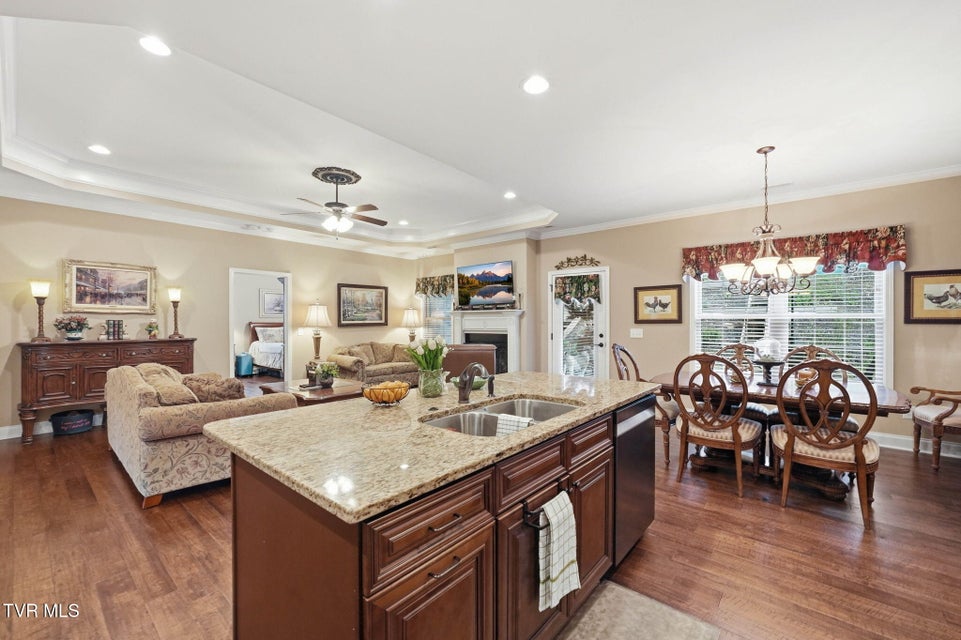 Photo #12: 585 Nettle Tree Court