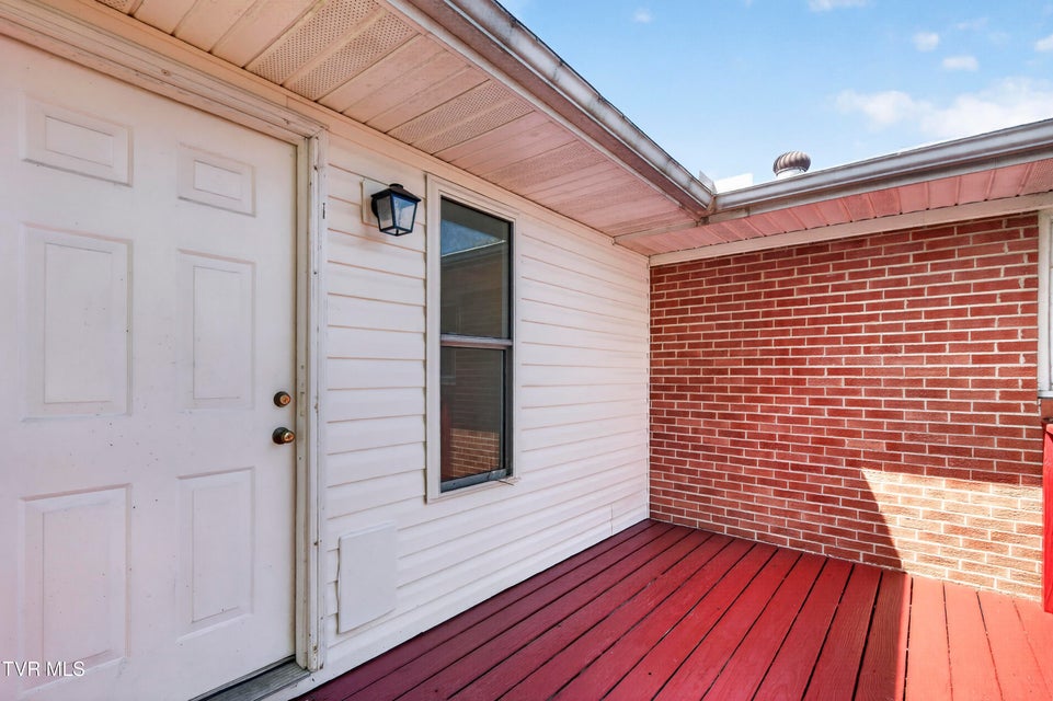 Photo #40: 882 Panacella Drive