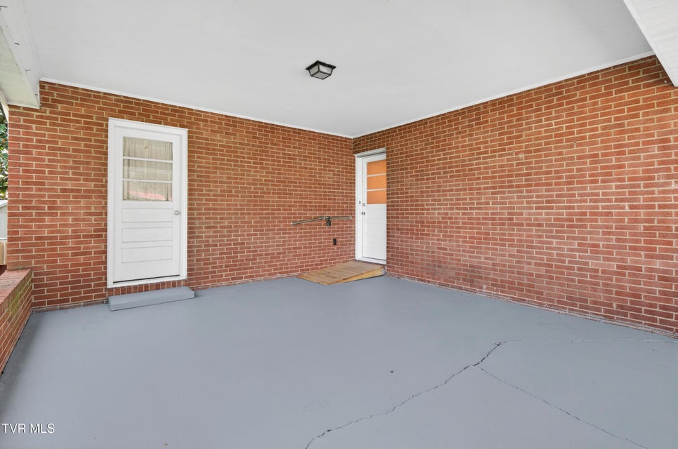 Photo #44: 882 Panacella Drive