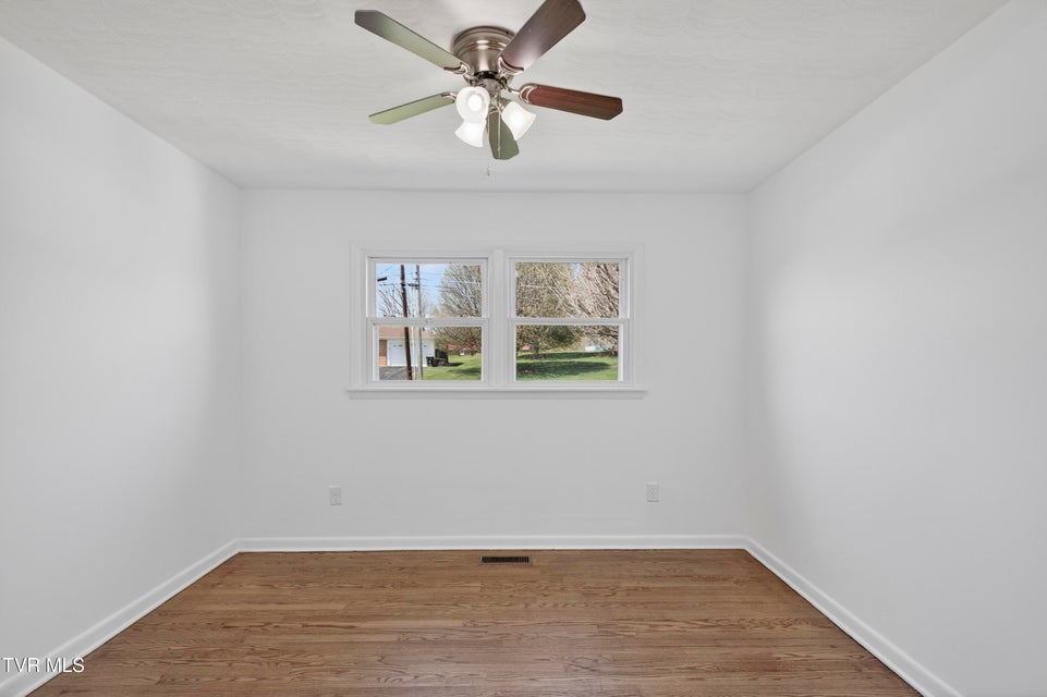 Photo #24: 882 Panacella Drive