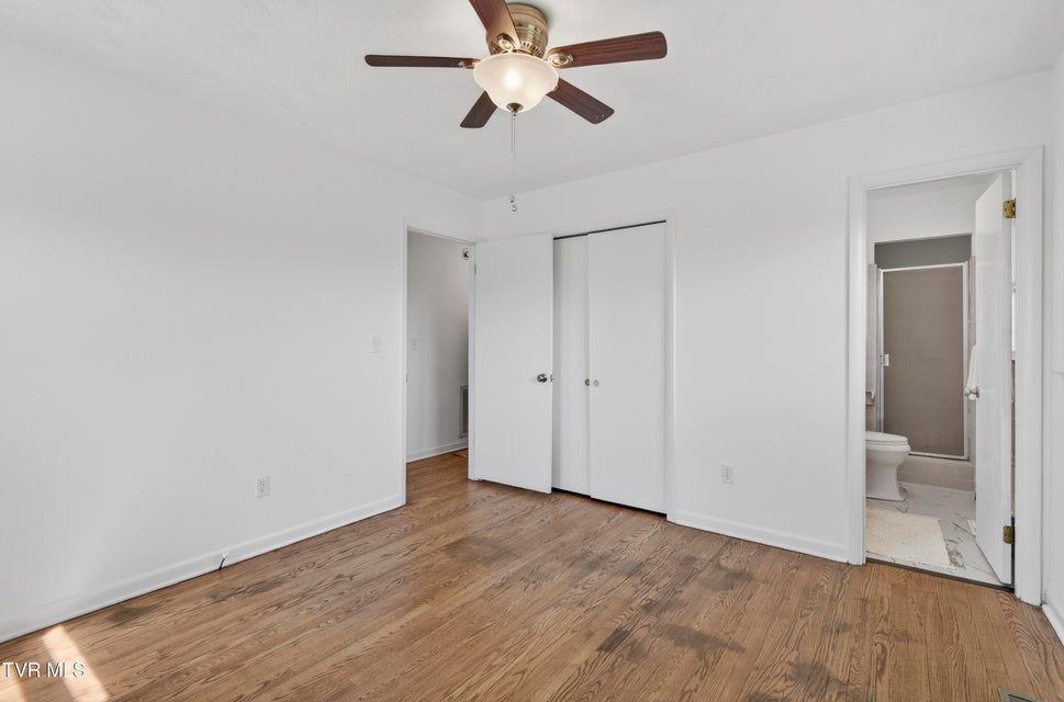 Photo #30: 882 Panacella Drive