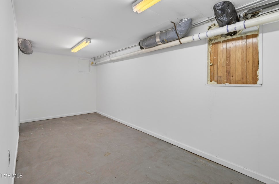 Photo #36: 882 Panacella Drive