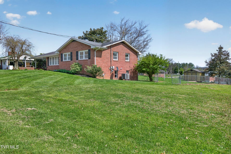 Photo #43: 882 Panacella Drive