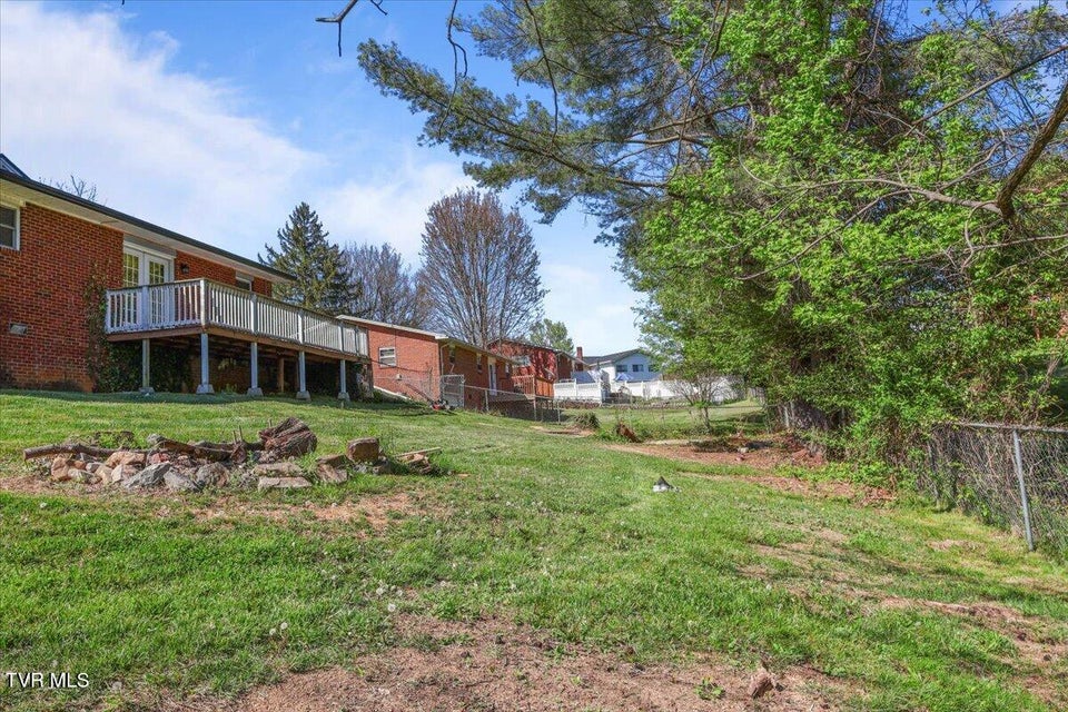 Photo #27: 146 Circleview Drive