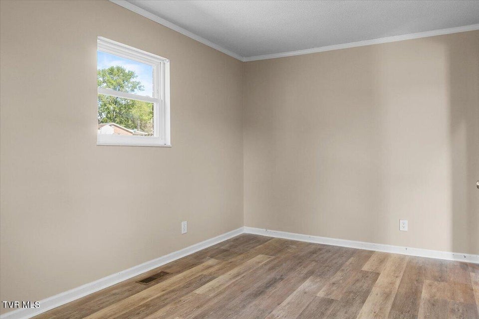 Photo #14: 146 Circleview Drive