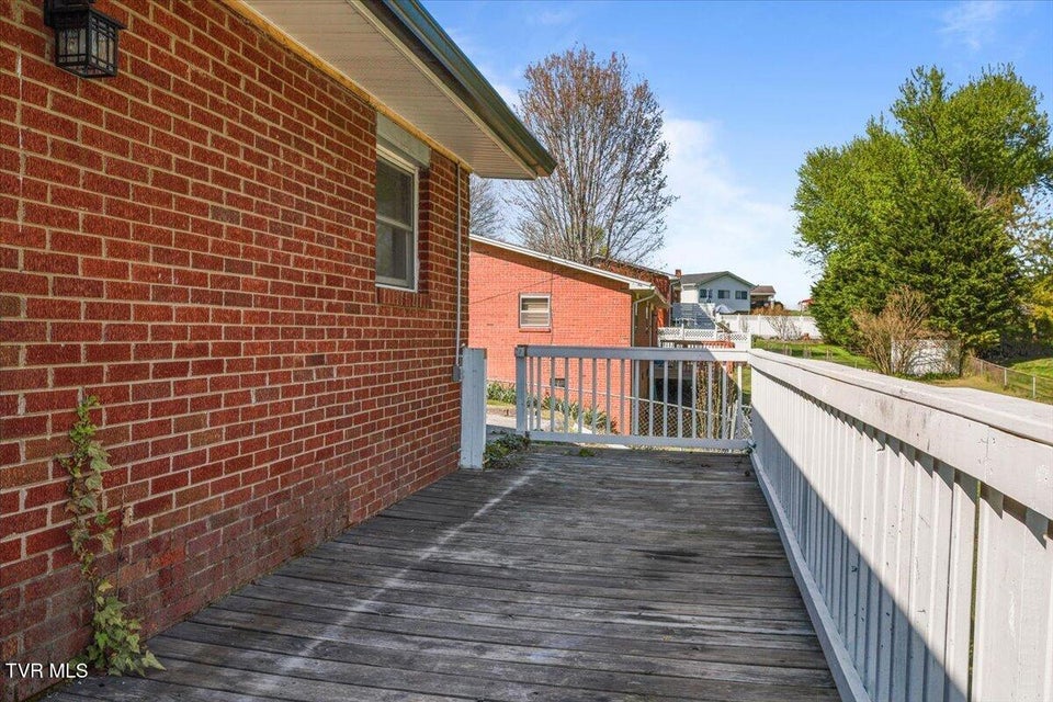 Photo #23: 146 Circleview Drive