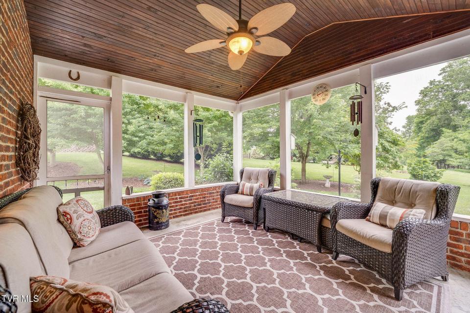 Photo #18: 117 Quail Heights Court